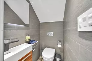 208 Jefferson Ave, Miami Beach, FL 33139 - Photo 20