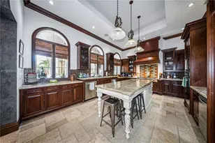 7538 SW 64th St, Miami, FL 33143 - Photo 14