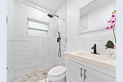 1230 NW 35th St, Miami, FL 33142 - Photo 12