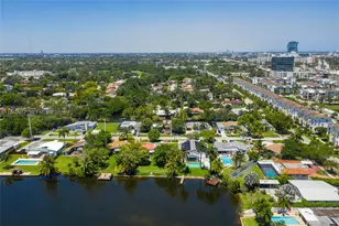 2560 NE 199th St, Miami, FL 33180 - Photo 74