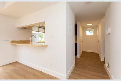 2945 Bridgeport Ave #C, Miami, FL 33133 - Photo 10