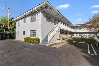 4140 Woodside Dr #105, Coral Springs, FL 33065 - Photo 1