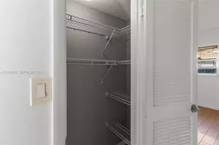 4140 Woodside Dr, Coral Springs, FL 33065 - Photo 14