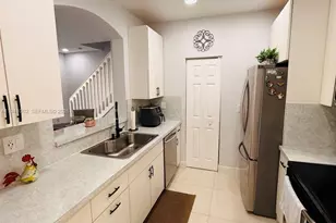 2279 NE 42nd Cir, Homestead, FL 33033 - Photo 10