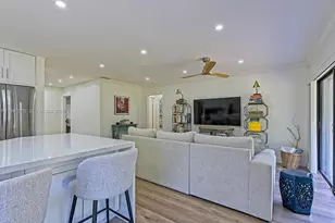 10900 SW 124th Rd, Miami, FL 33176 - Photo 12