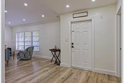 10900 SW 124th Rd, Miami, FL 33176 - Photo 2