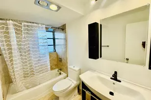 900 NE 12th Ave, Hallandale Beach, FL 33009 - Photo 30