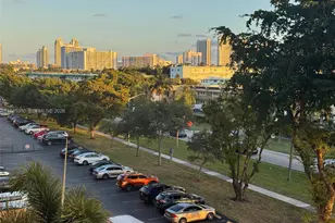 900 NE 12th Ave, Hallandale Beach, FL 33009 - Photo 42