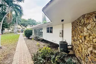 900 NE 12th Ave, Hallandale Beach, FL 33009 - Photo 46