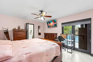 12301 SW 28th St, Miami, FL 33175 - Photo 16