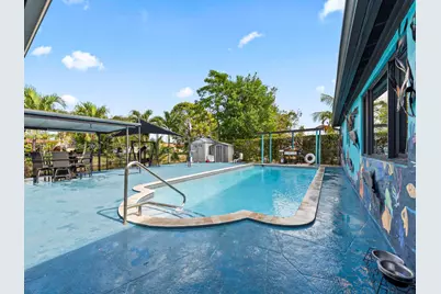 12301 SW 28th St, Miami, FL 33175 - Photo 24