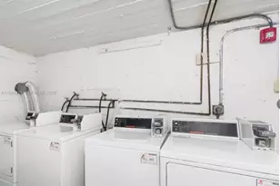 1555 Pennsylvania Ave, Miami Beach, FL 33139 - Photo 20