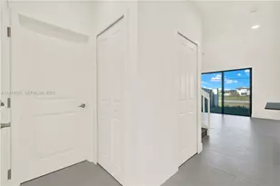 18981 SW 344th Ter, Homestead, FL 33034 - Photo 14