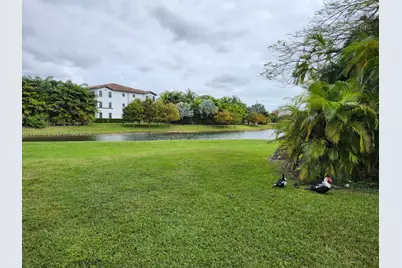 9195 Fontainebleau Blvd #6, Miami, FL 33172 - Photo 18