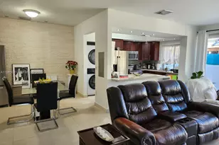 9195 Fontainebleau Blvd, Miami, FL 33172 - Photo 6