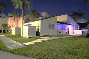 9195 Fontainebleau Blvd, Miami, FL 33172 - Photo 20