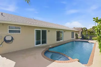 9349 NW 47th St, Sunrise, FL 33351 - Photo 38