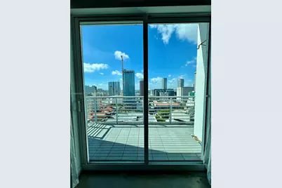 234 NE 3rd St #LPH05, Miami, FL 33132 - Photo 12
