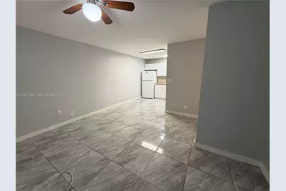4801 SW 18th St #5, West Park, FL 33023 - Photo 2