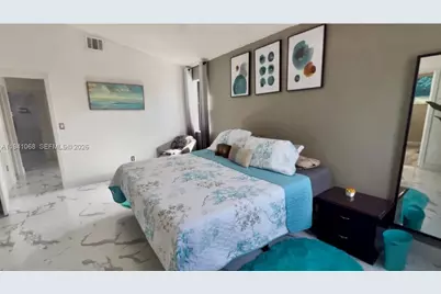 8618 SW 161st Pl, Miami, FL 33193 - Photo 26