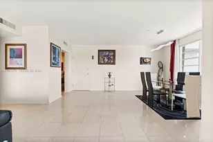 500 Bayview Dr, Sunny Isles Beach, FL 33160 - Photo 22