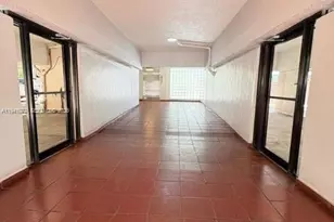 505 NE 30th St, Miami, FL 33137 - Photo 24