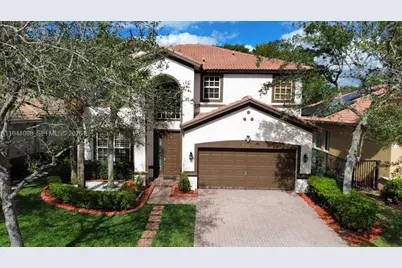 19389 Stonebrook St, Weston, FL 33332 - Photo 2