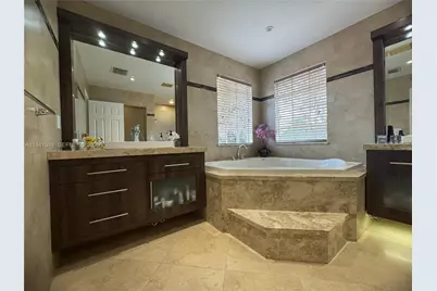 19389 Stonebrook St, Weston, FL 33332 - Photo 22