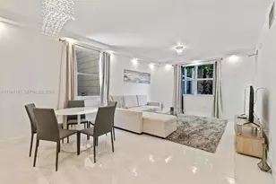 17125 N Bay Rd, Sunny Isles Beach, FL 33160 - Photo 2