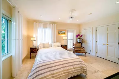 6465 Pine Tree Drive Cir, Miami Beach, FL 33141 - Photo 14