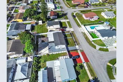 4310 NW 187th Terr, Miami Gardens, FL 33055 - Photo 10
