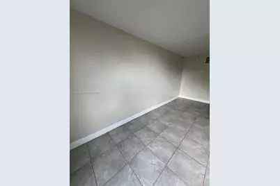 2701 Riverside Dr #308-B, Coral Springs, FL 33065 - Photo 8