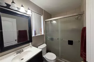 810 NE 212th Terrace, Miami, FL 33179 - Photo 20