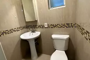 920 NW 22nd Ct, Miami, FL 33125 - Photo 20