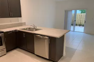 1271 SE 27th Terrace, Homestead, FL 33035 - Photo 10