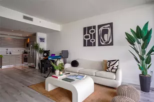 121 NE 34th St, Miami, FL 33137 - Photo 6
