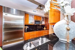 1331 Brickell Bay Dr, Miami, FL 33131 - Photo 8