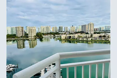 18041 Biscayne Blvd *boat Slip & Unit* #1605, Aventura, FL 33160 - Photo 10