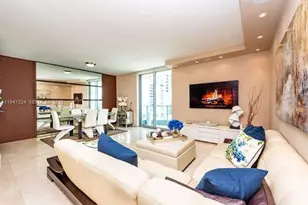 1331 Brickell Bay Dr, Miami, FL 33131 - Photo 12