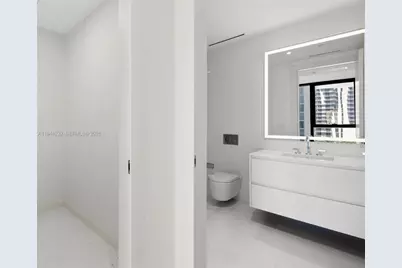 300 Biscayne Blvd Way #1908W, Miami, FL 33131 - Photo 10