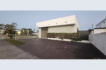2001 SW 27th Ave, Miami, FL 33145 - Photo 2