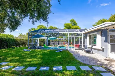 312 N Luna Ct, Hollywood, FL 33021 - Photo 46