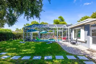 312 N Luna Ct, Hollywood, FL 33021 - Photo 46