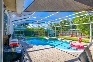 312 N Luna Ct, Hollywood, FL 33021 - Photo 18