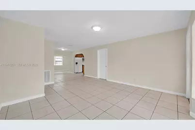 5225 Mayo St., Hollywood, FL 33021 - Photo 6