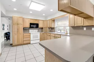 8492 SW 102nd St, Miami, FL 33156 - Photo 28