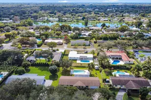 8492 SW 102nd St, Miami, FL 33156 - Photo 10