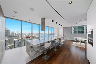 1300 Brickell Bay Dr, Miami, FL 33131 - Photo 24