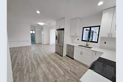 7908 Granada Blvd, Miramar, FL 33023 - Photo 6