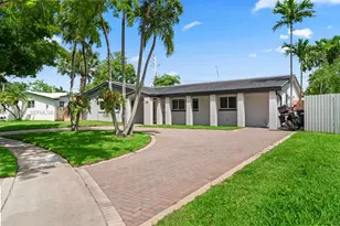 930 NE 182nd Terrace, North Miami Beach, FL 33162 - Photo 12